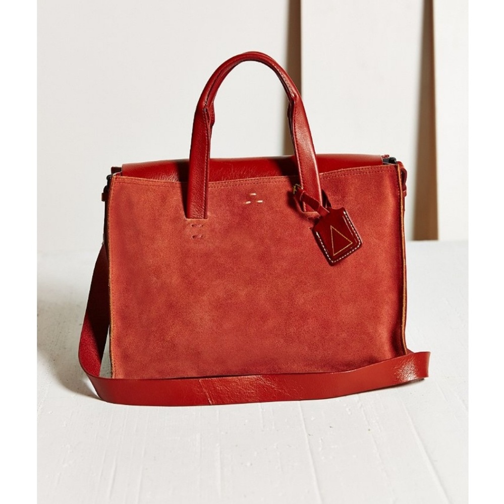 ❌ SOLD EUC Kelsi Dagger Wythe Carryall ❌